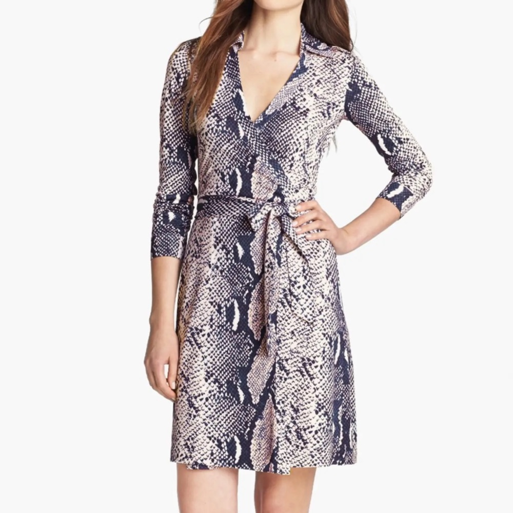 Diane Von Furstenberg New Jeanne 2 Pink Python 100% Silk Jersey Wrap Dress